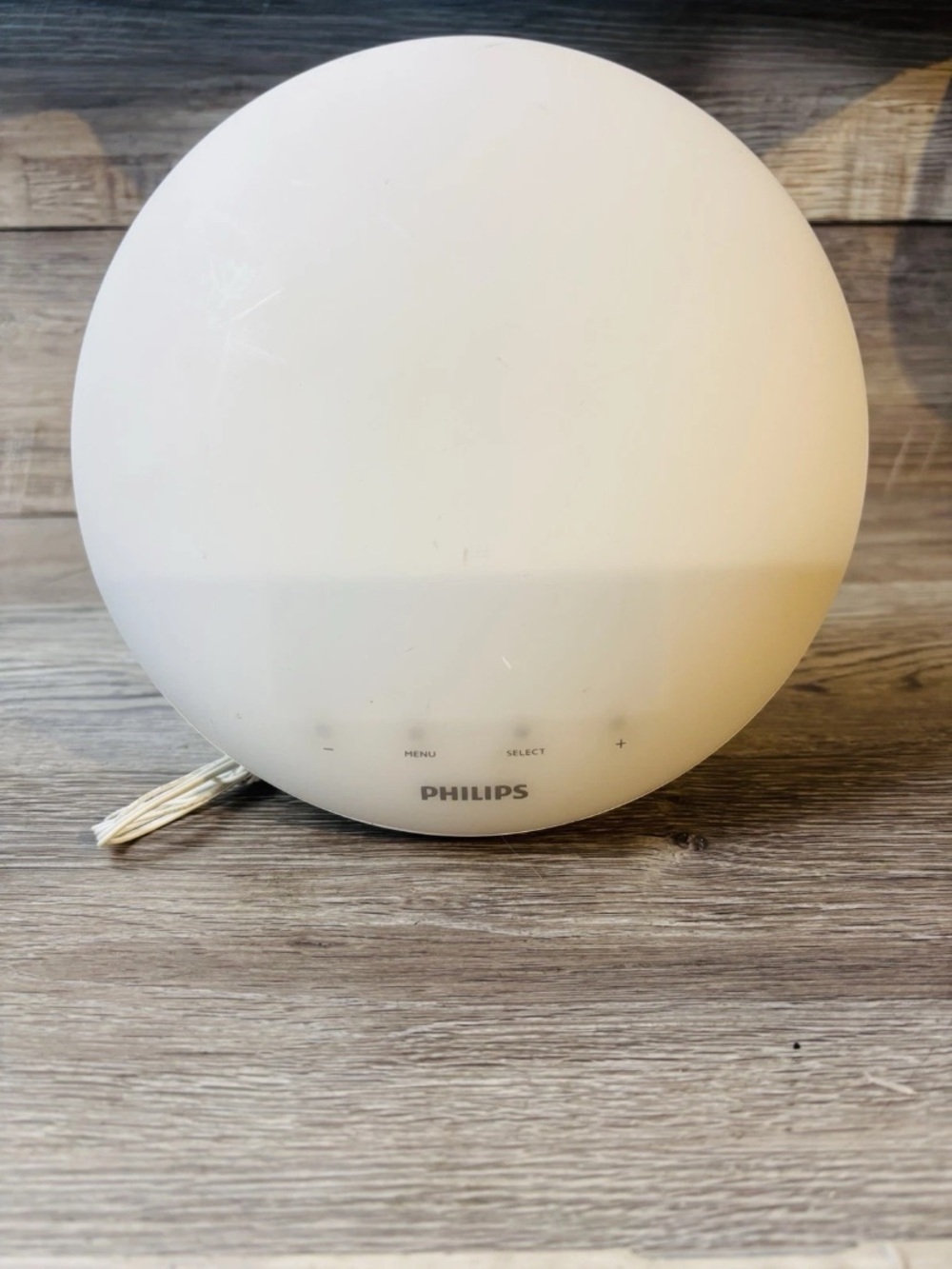 Phillips Smart Sleep Sunrise Wake Up AmFM Alarm Clock Light Nature Sounds